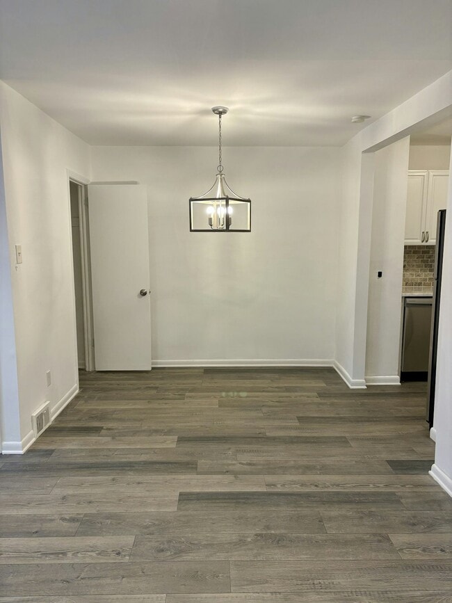 Photo - 2743 Cranston Rd Apartment