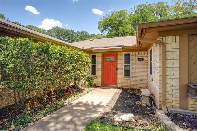 Building Photo - 1200 Timber Ridge Dr