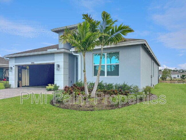 Building Photo - 5989 SE Sky Blue Cir