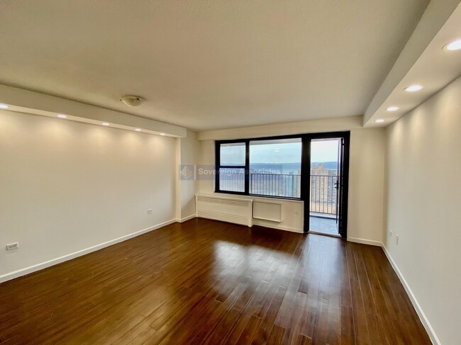 Foto del edificio - 150 West 225th Street