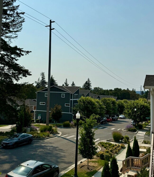 Foto del edificio - Beautiful 4 bedroom in desirable Manette n...