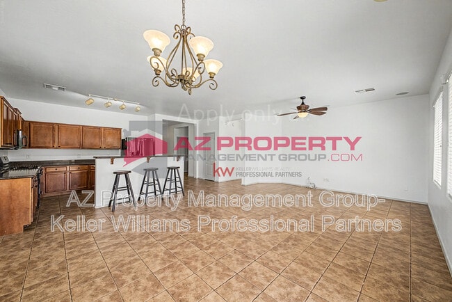 Foto del edificio - 12653 W Duane Ln