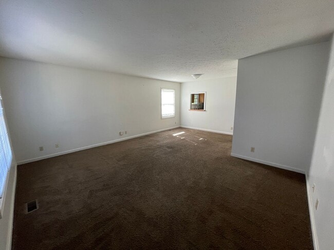 Foto del edificio - Large 3 Bedroom Duplex