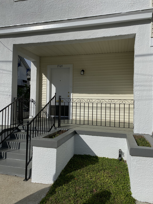 Building Photo - 7121 Panola St