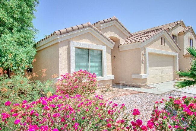 Foto del edificio - 23820 W Desert Bloom St