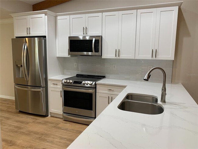 Foto del edificio - 2658 Sequoia Terrace