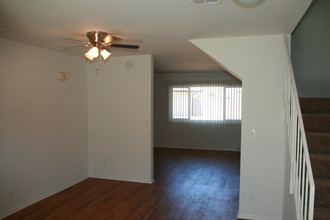 Huntington Sands Apartments photo'