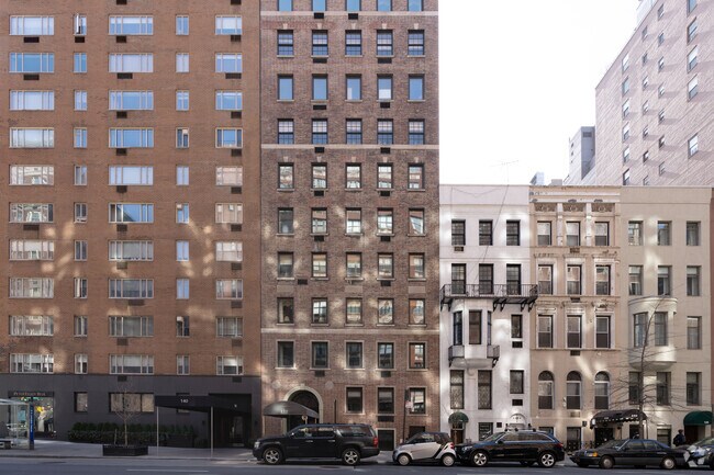 Foto del edificio - 132-134 E 72nd St