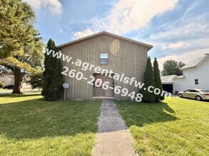 Building Photo - 119 N Lee St