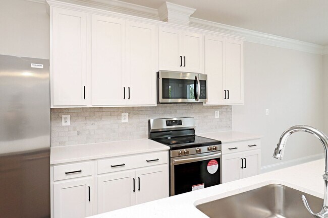 Foto del edificio - $500 Off 1st Month's Rent! Pet-Friendly New Construction in Crozet