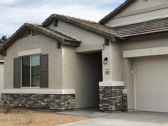 Foto del edificio - 13655 W Briles Rd