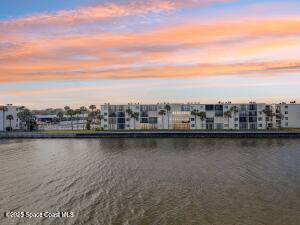 Foto principal - 2467 S Washington Ave