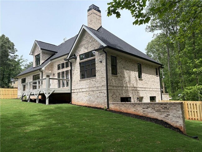 Foto del edificio - 131 W Putnam Ferry Rd