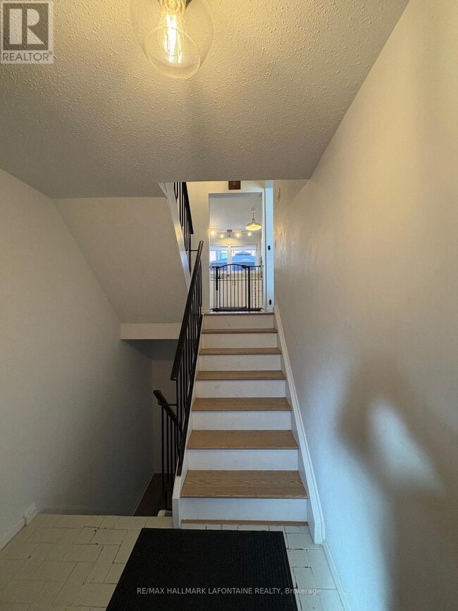 Building Photo - 785 B RIDGEWOOD AVENUE