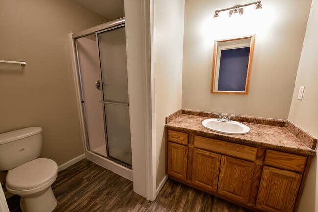 Foto del edificio - 35 Ennis Dr