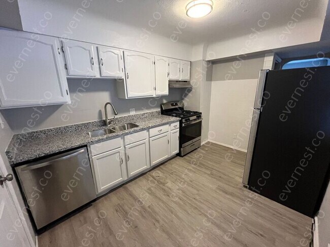 Foto del edificio - 2803 Nash Rd