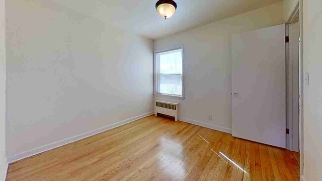 Building Photo - 3118 N 76th St