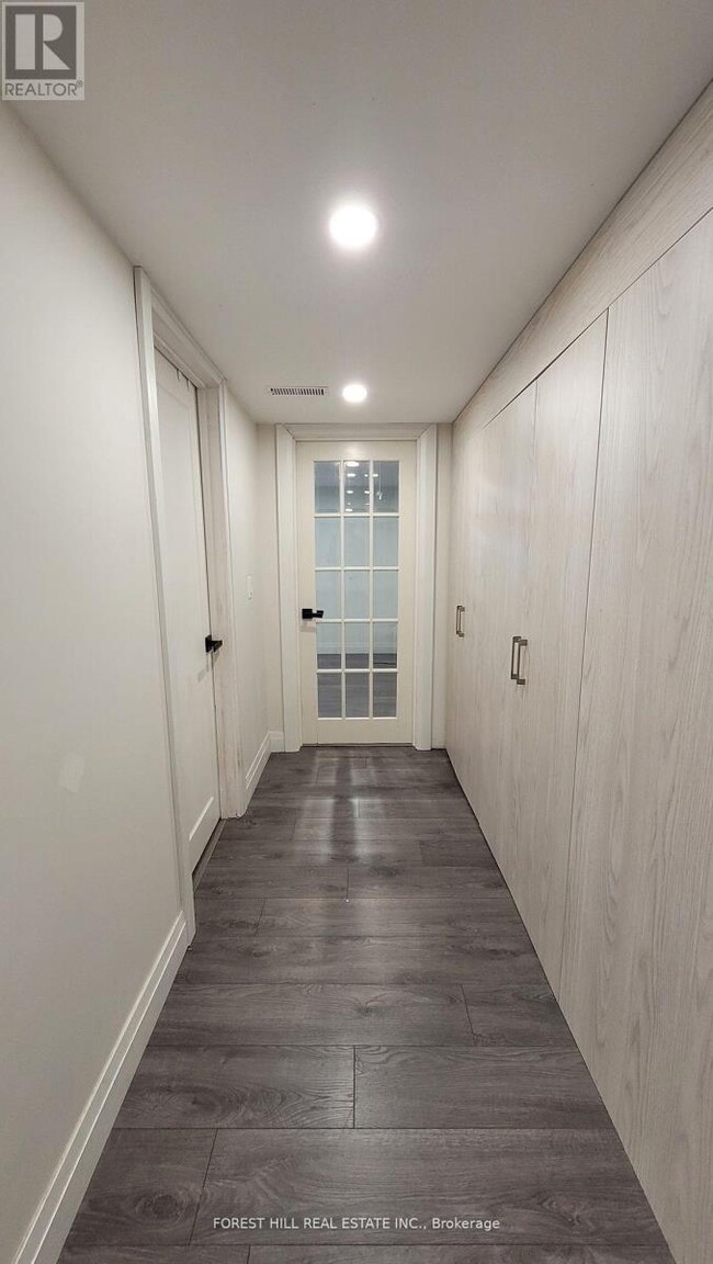 Building Photo - 99 Switzer Dr