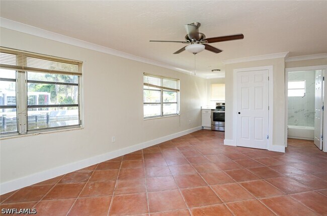 Foto del edificio - 2777 Shoreview Dr