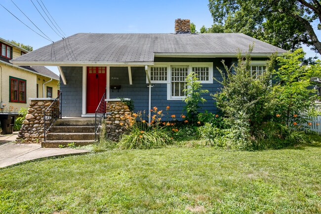 Building Photo - 3206 23rd St N