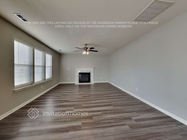 Foto del edificio - 7522 Pinnacle Ct