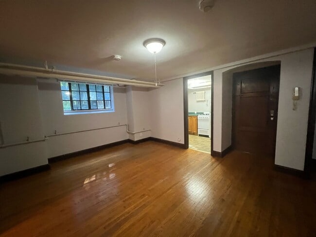 Building Photo - 125 Highland Pkwy