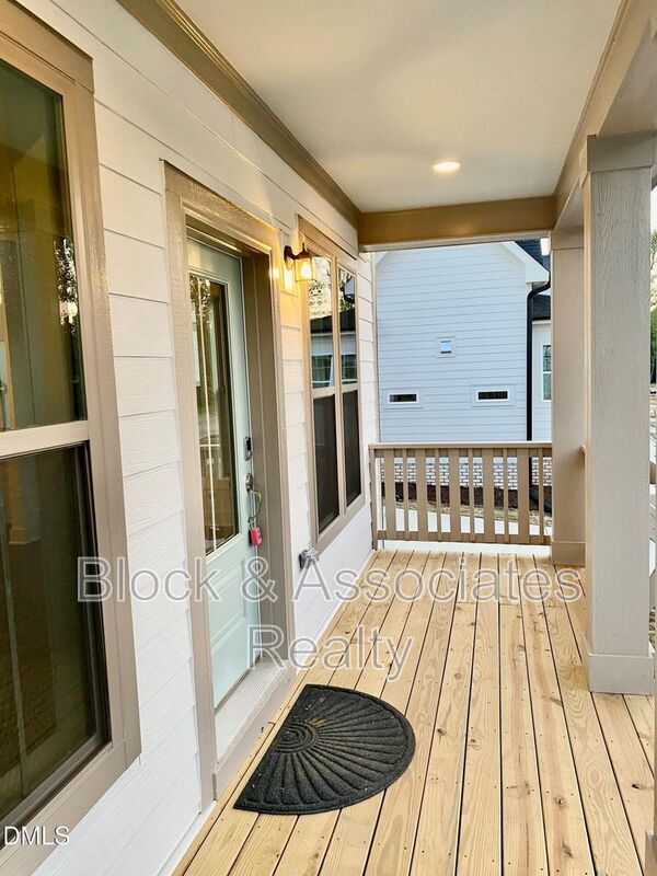Foto del edificio - 156 Cottage Way