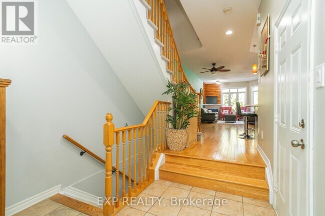 Building Photo - 441 Foxhall Way