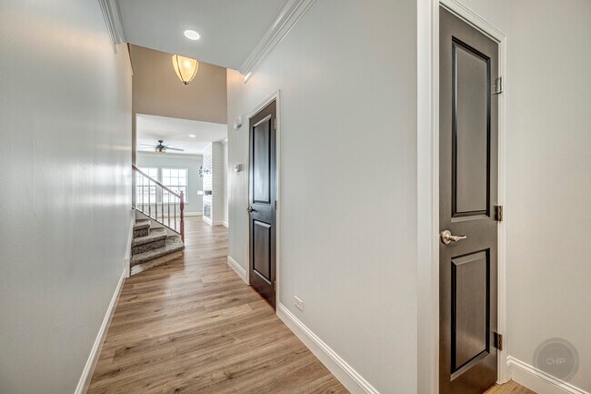Building Photo - 12917 White Pine Way