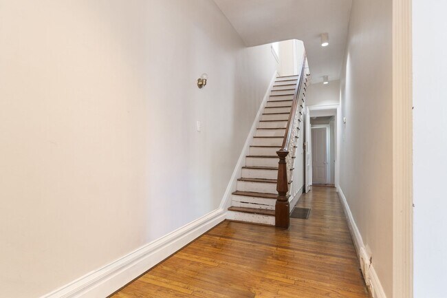 Foto del edificio - 5735 Walnut St