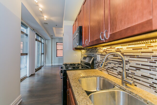Foto del edificio - 212 W Washington St
