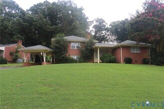 Building Photo - 515 Danray Dr