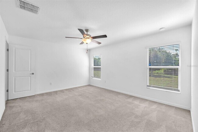 Building Photo - 5518 Blue Azure Dr