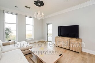 Building Photo - 118 Cooper River Dr