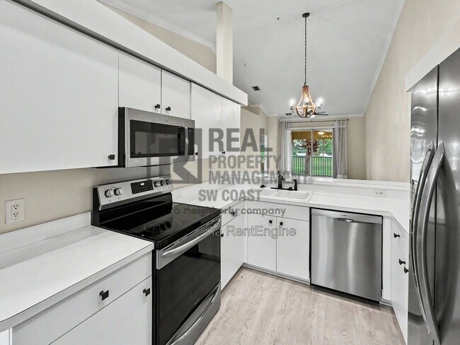 Building Photo - 21330 Lancaster Run