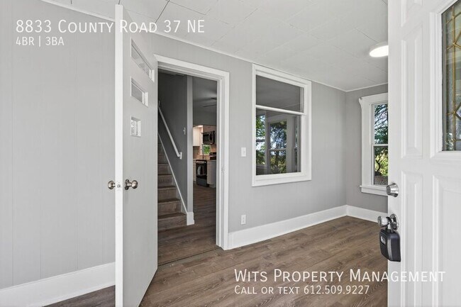 Foto del edificio - 8833 County Rd 37 NE
