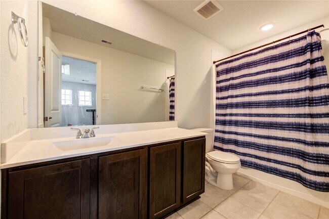 Foto del edificio - 20951 New Proper Dr