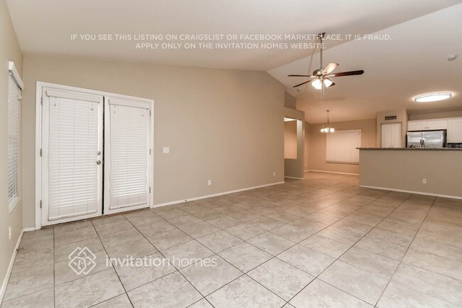 Foto del edificio - 10343 E Emelita Ave