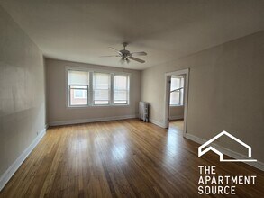 Building Photo - 2348 W Touhy Ave