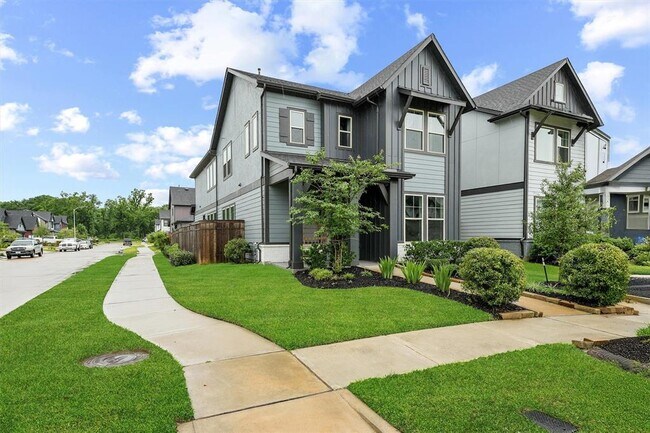 Foto del edificio - 1550 Park Path Dr