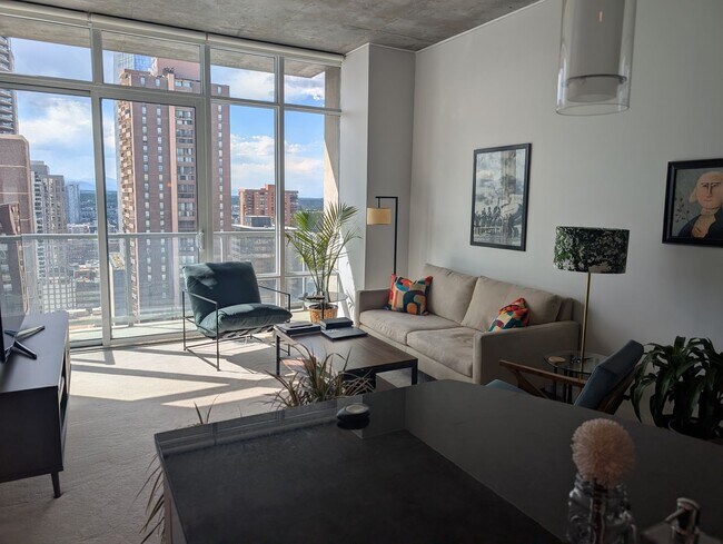 Foto del edificio - 891 14th St