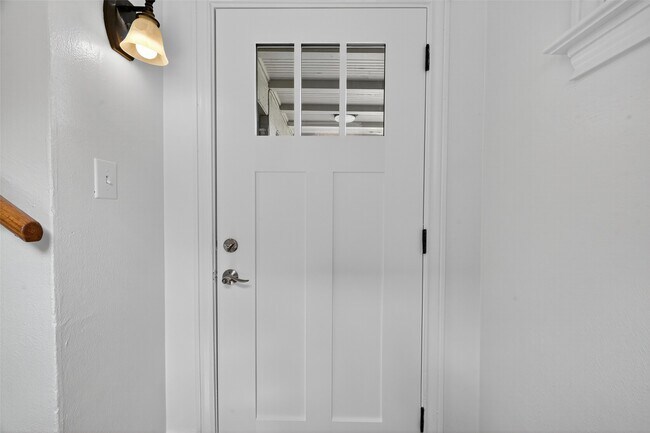 Foto del edificio - 2328 McClendon St