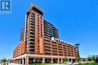 Building Photo - 3091 Dufferin St