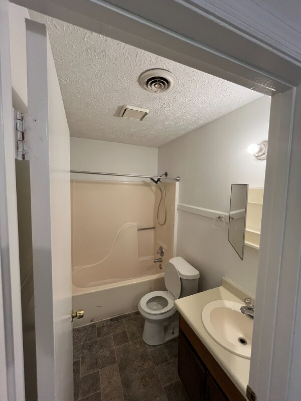 Foto del edificio - 108 Jay Ln