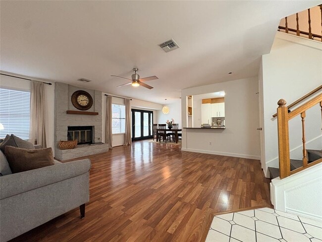 Foto del edificio - 11907 Cherie Dr