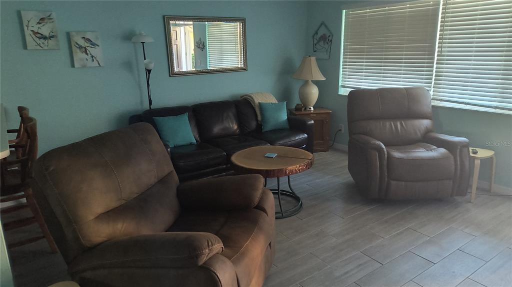 Foto principal - 2525 W Bay Dr