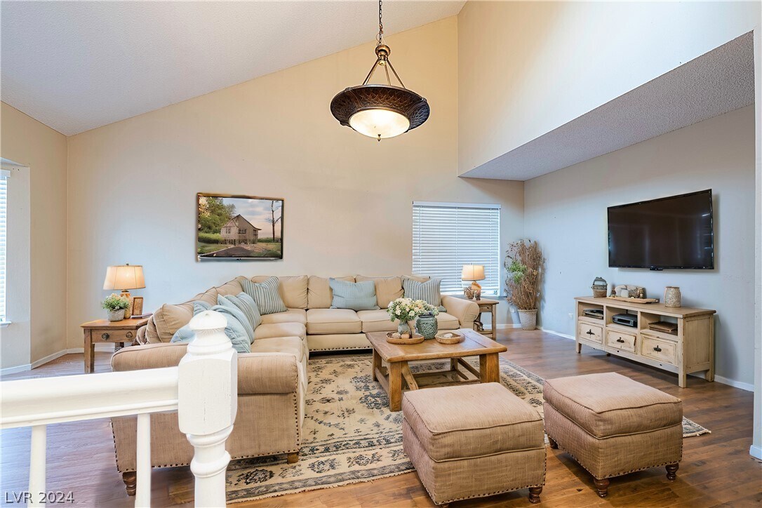 Foto principal - 6405 Vicuna Dr