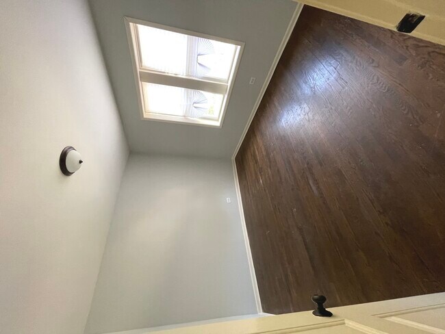 Foto del edificio - 7626 S Drexel Ave