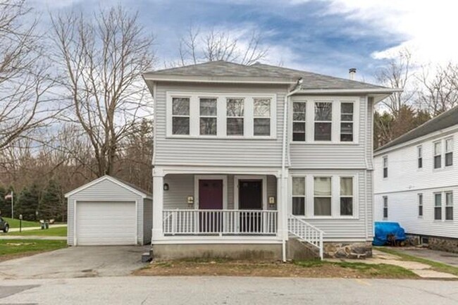 main entry - 35 Dufton Rd