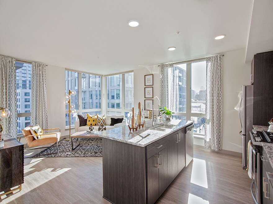 Broadstone Reveal Apartments Portland, OR